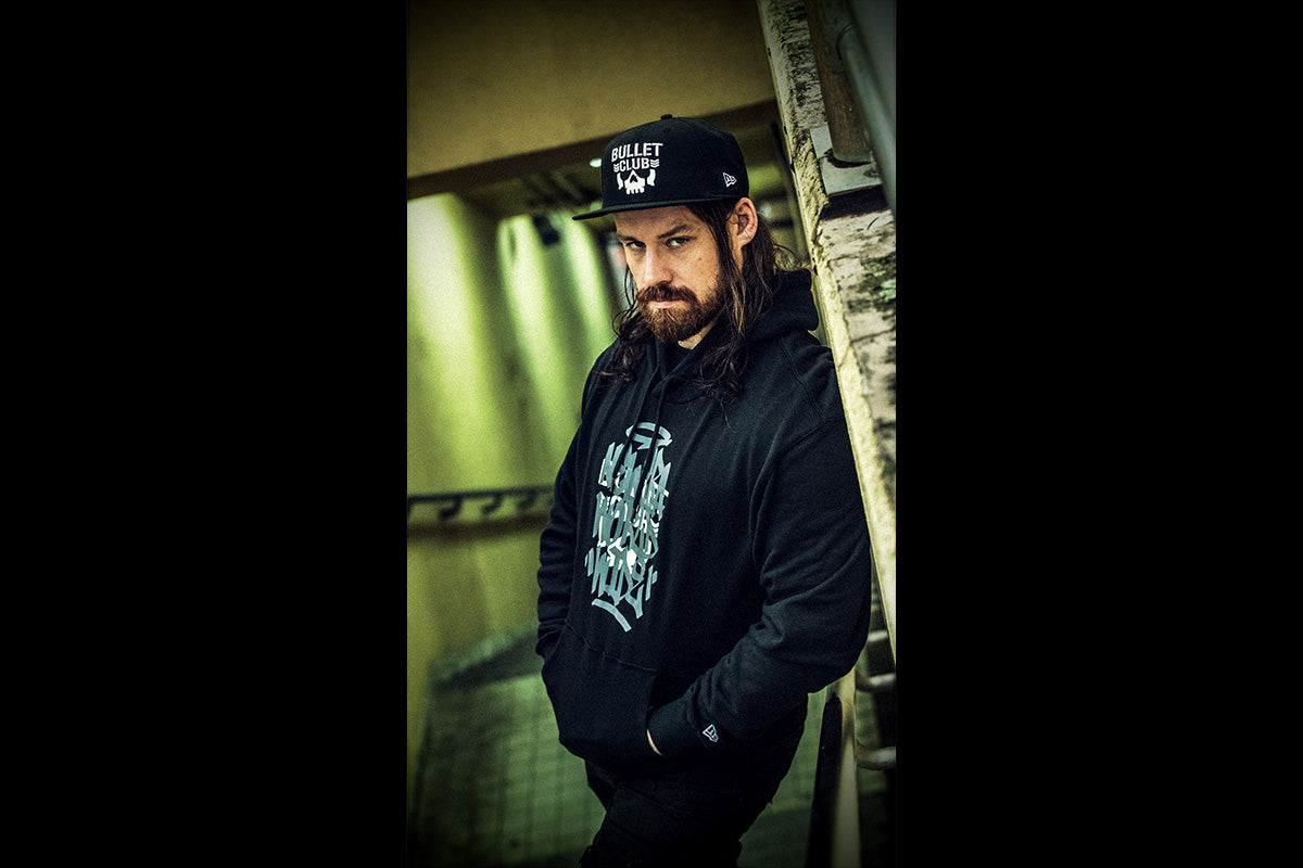 NEW ERA × BULLET CLUB コラボフーディー