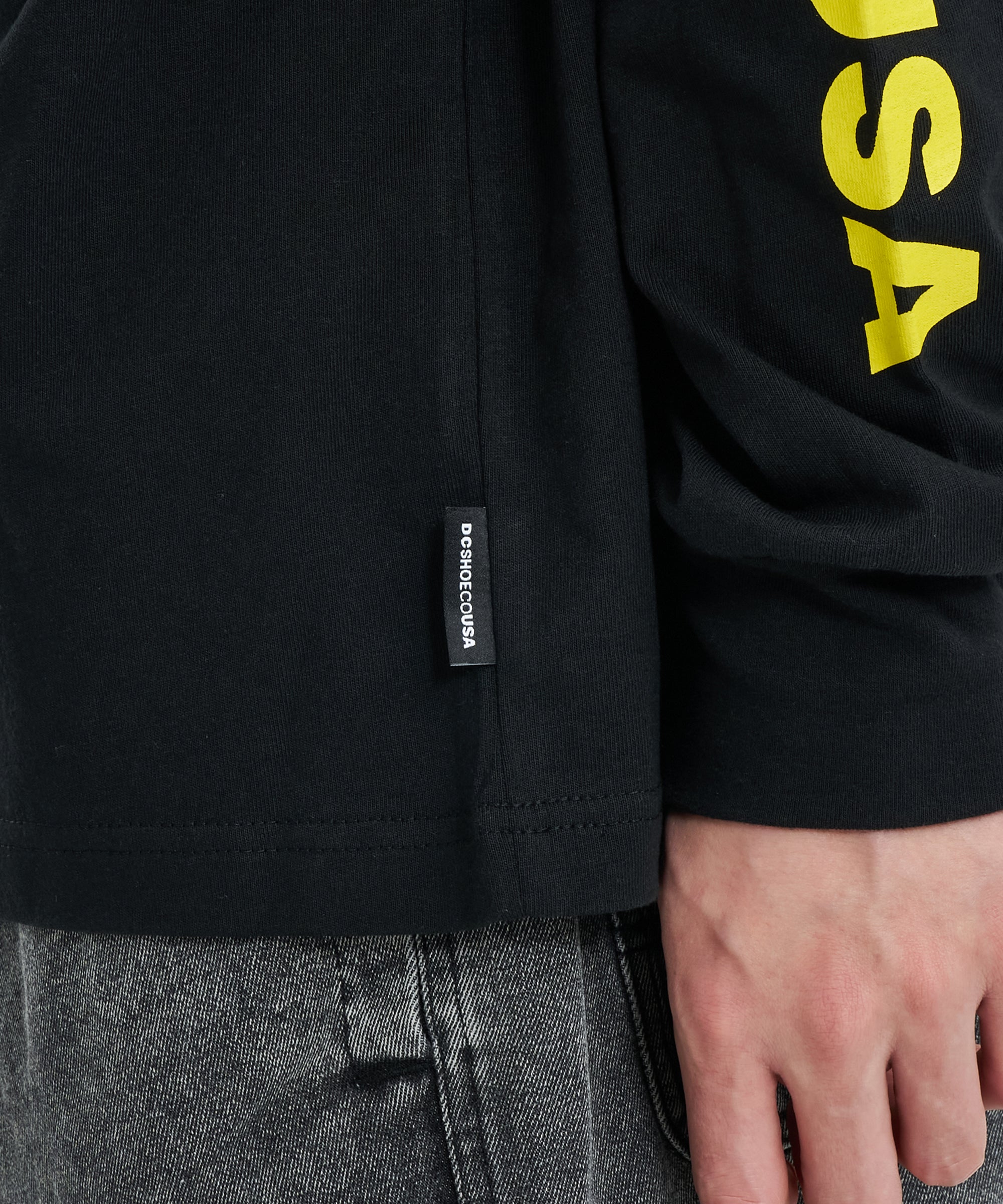 DC SHOES × 新日本プロレス コラボ ロングスリーブ