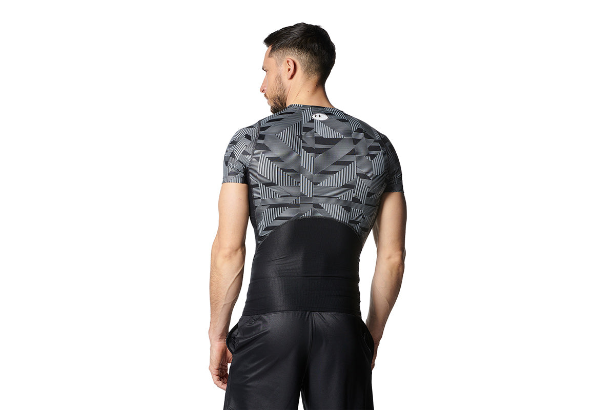 UA アイソチル コンプレッション ショートスリーブ