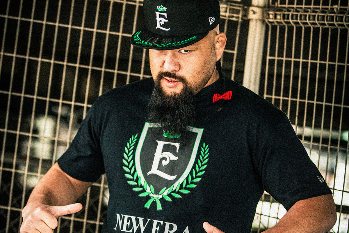 NEW ERA × UNITED EMPIRE コラボTシャツ