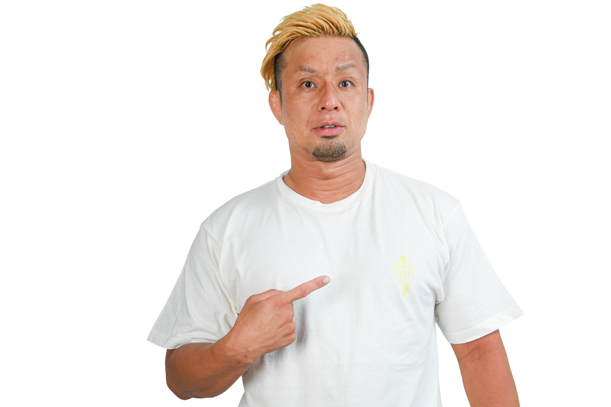 YOSHI-HASHI「Head Hunter」Tシャツ(アイボリー)
