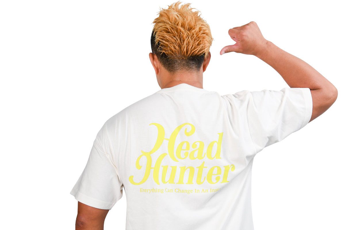 YOSHI-HASHI「Head Hunter」Tシャツ(アイボリー)