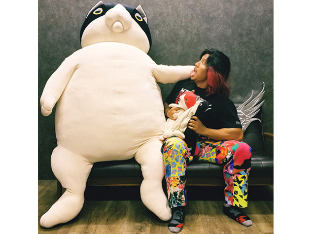 もちねこ ハチワレ(XXXL)