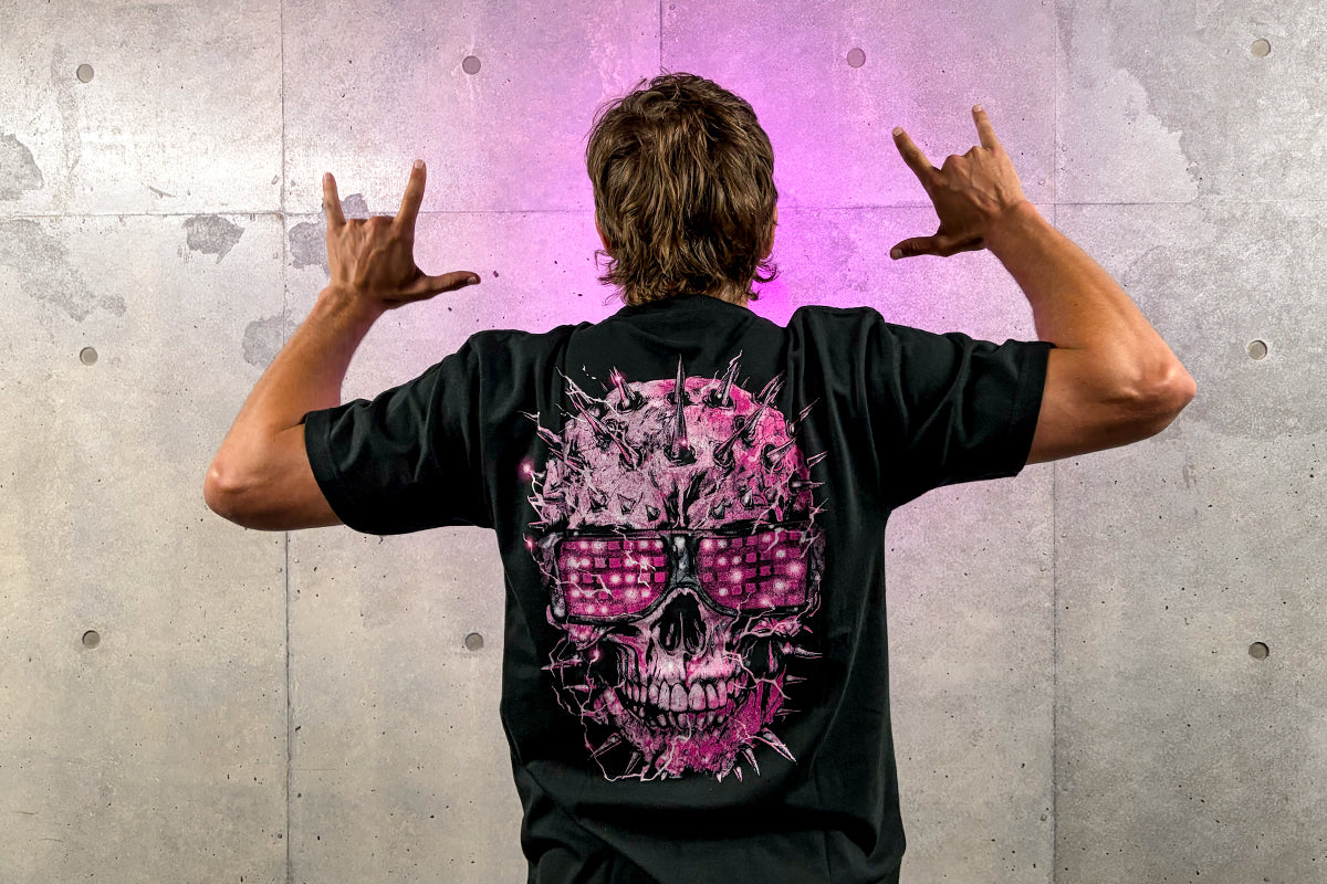 エル・ファンタズモ「HDBNGR」Tシャツ（2026・ブラック）
