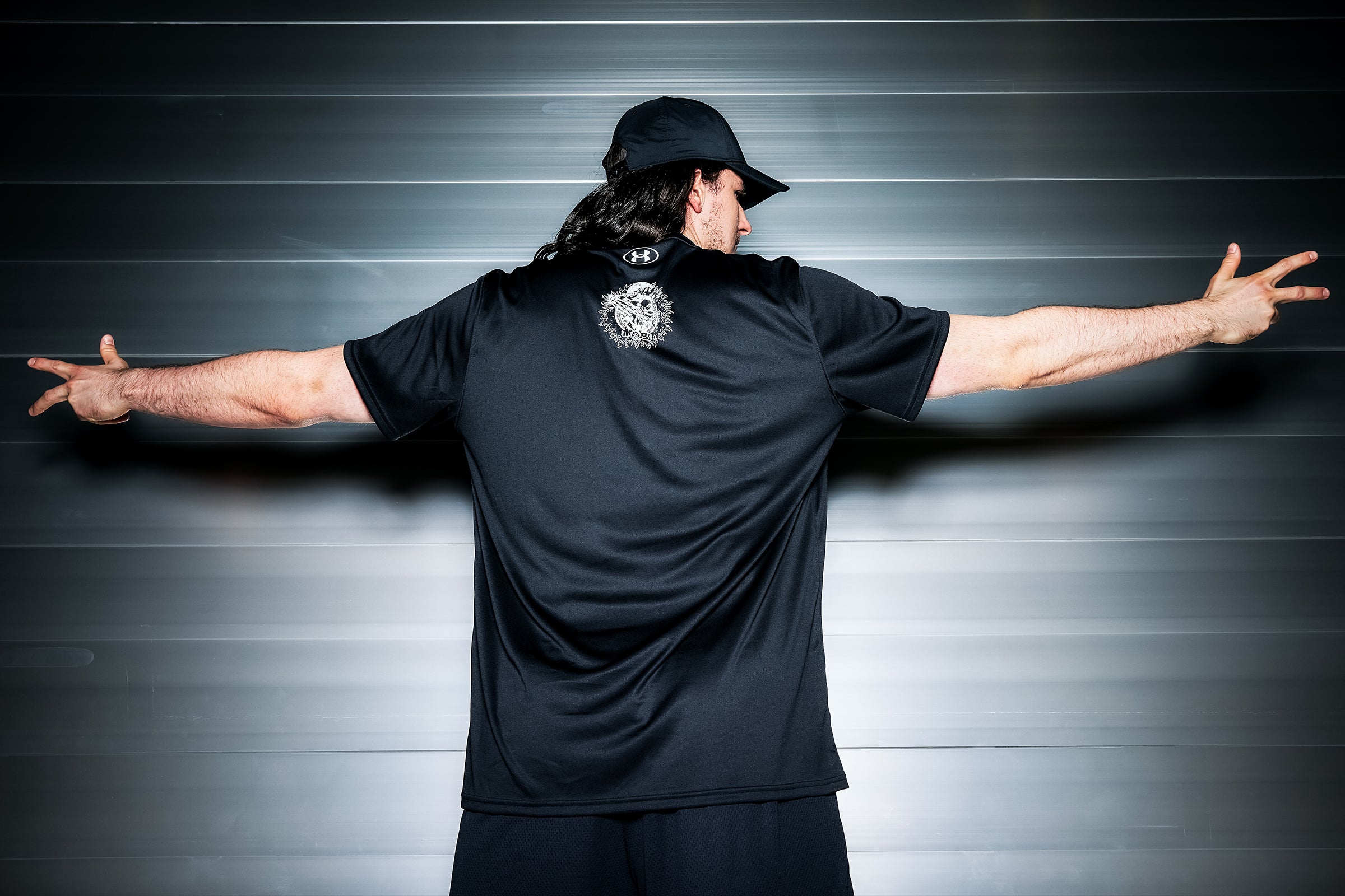 UA KNOCK OUT BROTHERS テック Tシャツ