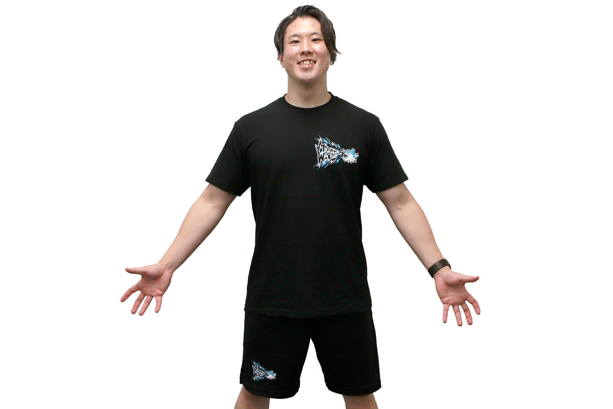 【8月中旬以降お届け】マスター・ワト「ストリートロゴ」Tシャツ＆ハーフパンツセット（ブラック）