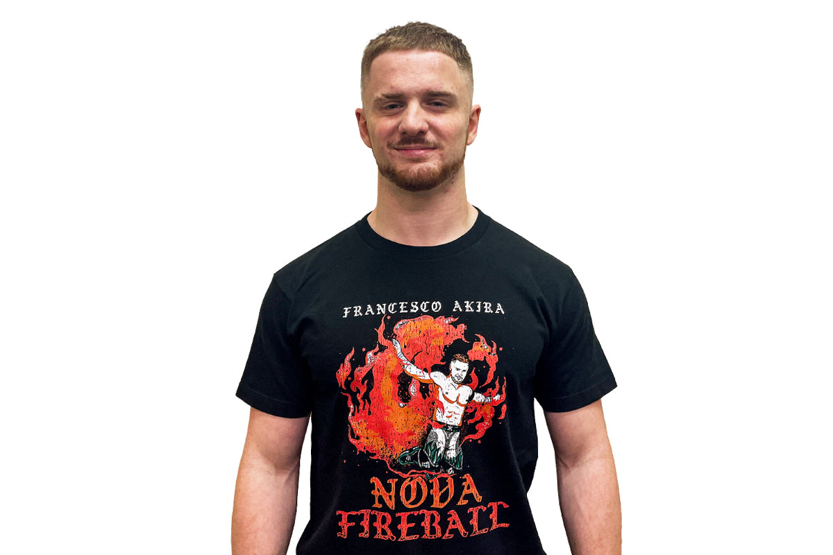 フランシスコ・アキラ「NOVA FIREBALL」Tシャツ