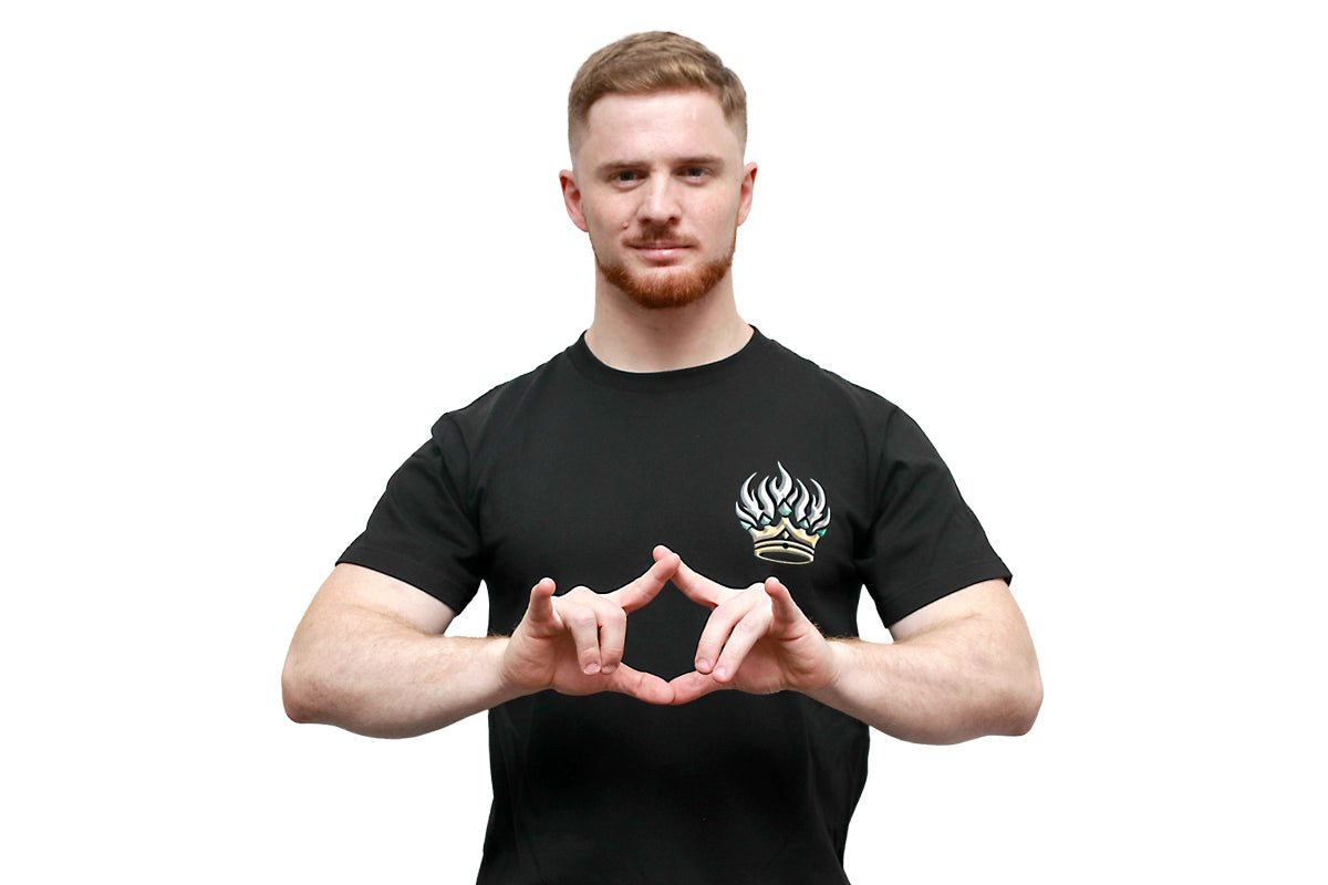 フランシスコ・アキラ「CROWN OF FIRE」Tシャツ