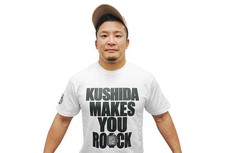 KUSHIDA「MAKES YOU ROCK」Tシャツ