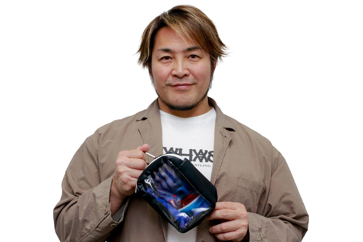 新日本プロレス カラビナ付きクリアポーチ