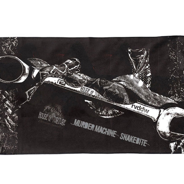 SHO「SNAKEBITE MICROFIBER TOWEL」