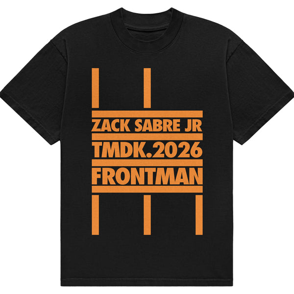 ザック・セイバー Jr.「TMDK.2026 FRONTMAN」Tシャツ