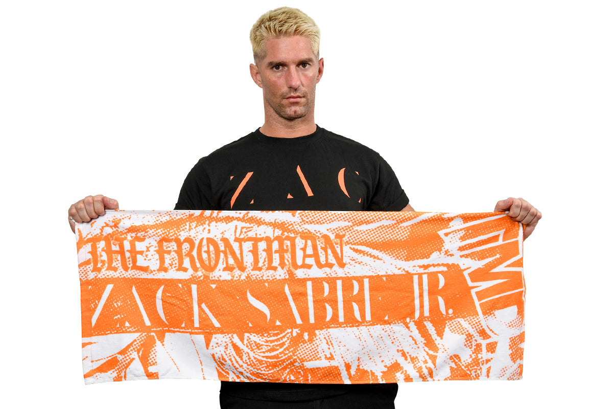 ザック・セイバー Jr.「THE FRONTMAN」スポーツタオル（2025・オレンジ×ホワイト）